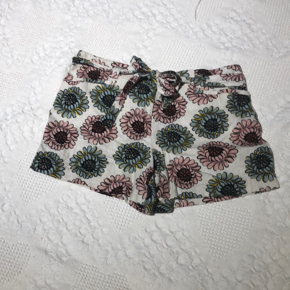 LOFT Shorts in excellent condition